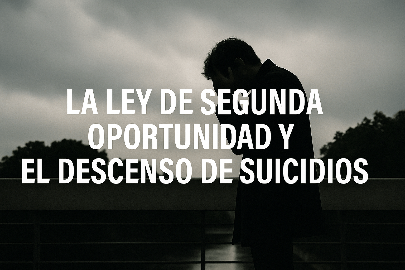 Persona recibiendo ayuda para levantarse, símbolo de esperanza y segunda oportunidad.